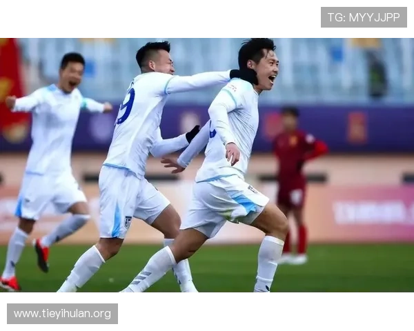 古斯塔沃因脚部不适缺席合练 但英博出战无碍